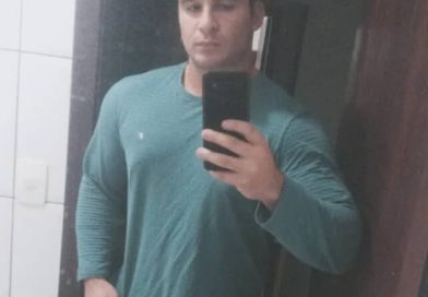 Homem que esp4ncou mulher é levado para delegacia após ser supostamente agre*dido