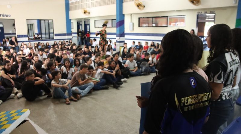 Empatia em Cena: alunos de Parnamirim vivenciam a inclusão pelo teatro