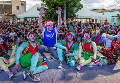 Natal de Doutor Cezinha reúne mais de 2 mil crianças em tarde de magia e celebração em Parnamirim
