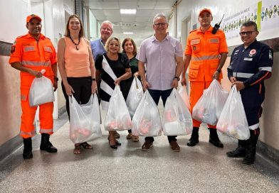 Solidariedade: Bombeiros entregam kits à mães da Maternidade Januário Cicco.