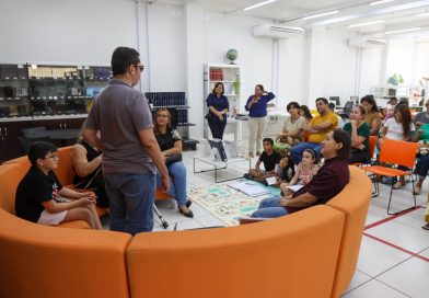 Biblioteca Municipal realiza evento sobre o Dia Mundial do Braille