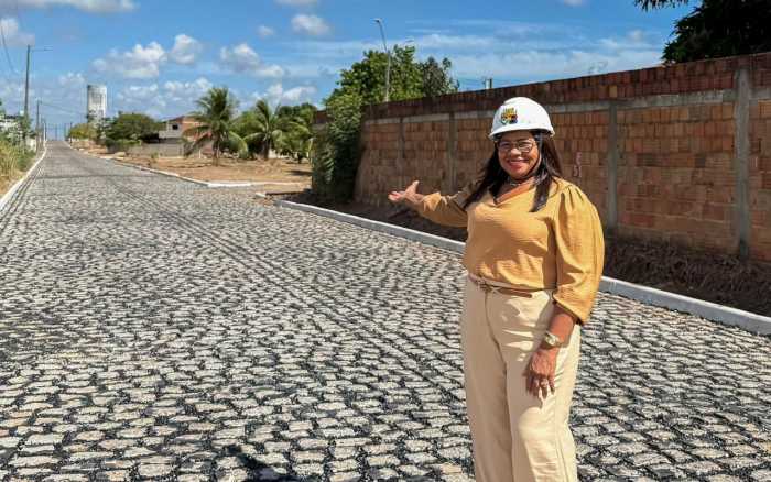 Prefeitura de Parnamirim continua entregas de pavimentação em Cajupiranga Prefeitura de Parnamirim continua entregas de pavimentação em Cajupiranga