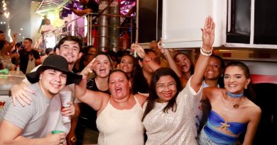 Prévia carnavalesca de Parnamirim reúne 60 mil pessoas em Pirangi