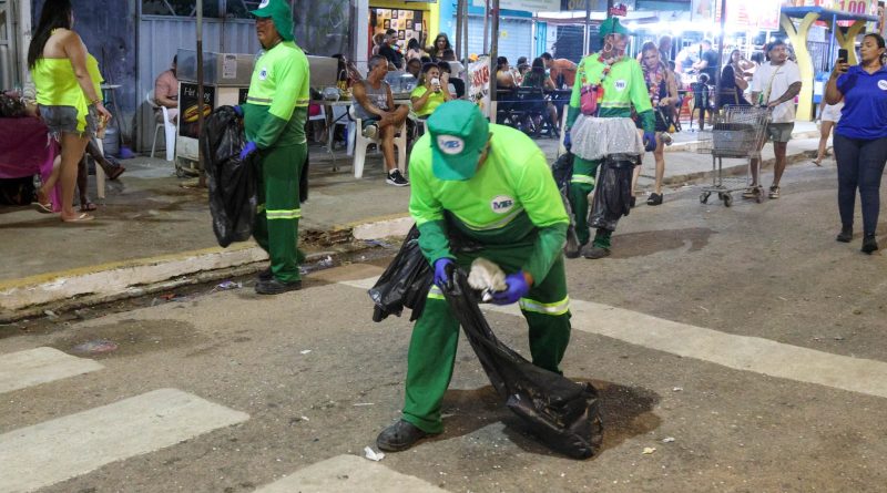 Parnamirim reforça serviço de limpeza no Carnaval do Povo 2026 Parnamirim reforça serviço de limpeza no Carnaval do Povo 2026