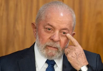 Lula sobre as eleições: “Cabe a vocês não permitir a destruição do país”