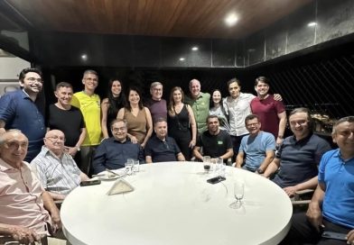 Álvaro Dias ganha respaldo e respeito de figuras influentes da direita potiguar Álvaro Dias ganha respaldo e respeito de figuras influentes da direita potiguar