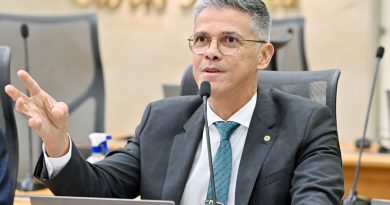 Deputado Coronel Azevedo comenta prisões de influenciadores digitais por lavagem de dinheiro