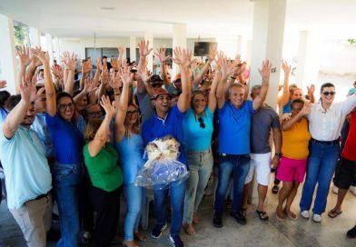 Allyson reúne lideranças de sete municípios em agenda pelo Alto Oeste Allyson reúne lideranças de sete municípios em agenda pelo Alto Oeste