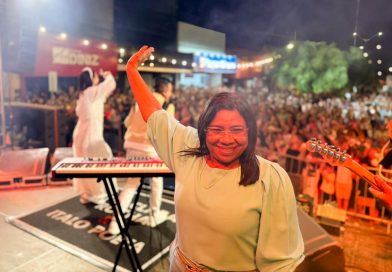 Nilda resgata tradição da Festa da Padroeira e fortalece cultura e fé em Parnamirim