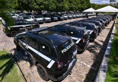 Governo atende requerimento de Ezequiel e manda viaturas semi blindadas para Caicó