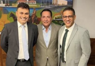 Governo atende requerimento de Ezequiel e manda viaturas semi blindadas para Parnamirim Governo atende requerimento de Ezequiel e manda viaturas semi blindadas para Parnamirim