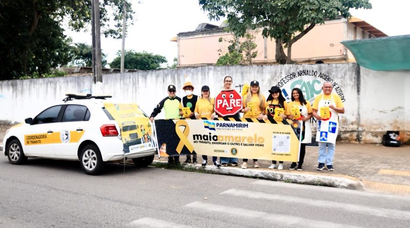 Campanha Maio Amarelo: Blitz educativa conscientiza condutores e pedestres em Rosa dos Ventos Campanha Maio Amarelo: Blitz educativa conscientiza condutores e pedestres em Rosa dos Ventos