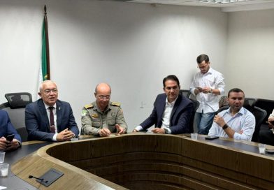 Kleber Rodrigues reúne cúpula da segurança pública para planejar São João de Macaíba e Monte Alegre Kleber Rodrigues reúne cúpula da segurança pública para planejar São João de Macaíba e Monte Alegre
