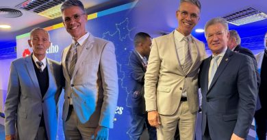 Deputado Coronel Azevedo participa do 1º Fórum do Conselho Político da CGADB em São Paulo