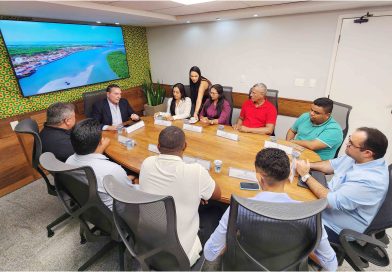 Ezequiel recebe comitiva de Porto do Mangue e destaca pautas municipalistas Ezequiel recebe comitiva de Porto do Mangue e destaca pautas municipalistas