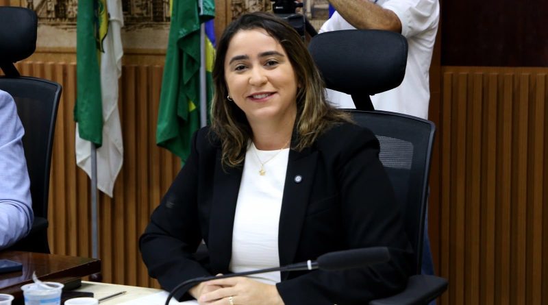 Câmara de Natal aprova projeto de Samanda que garante meia inscrição para estudantes em corridas de rua