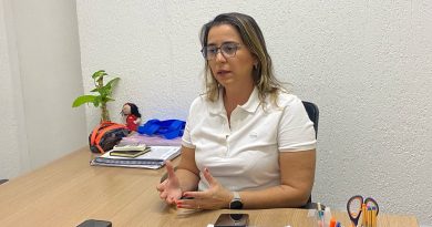Samanda diz que Walter Alves não pode ser vice e líder da oposição ao mesmo tempo