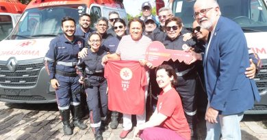 RN recebe novas ambulâncias, gabinetes odontológicos e micro-ônibus para transporte de pacientes RN recebe novas ambulâncias, gabinetes odontológicos e micro-ônibus para transporte de pacientes