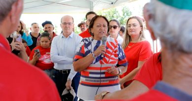 “A estrada é o caminho da vida”: trabalhador com 40 anos de obras acompanha transformação da RN-117 no Alto Oeste