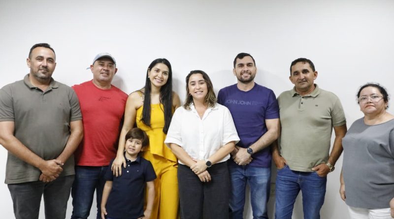Samanda amplia apoios em Francisco Dantas com adesão do prefeito José Adolfo e de lideranças políticas