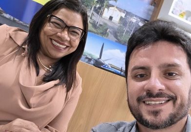 Dr. Carlos Maia e a prefeita Nilda são destaques na cena política de Parnamirim. Dr. Carlos Maia e a prefeita Nilda são destaques na cena política de Parnamirim.