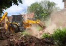 Prefeitura fiscaliza áreas com construções irregulares no Parque das Árvores Prefeitura fiscaliza áreas com construções irregulares no Parque das Árvores
