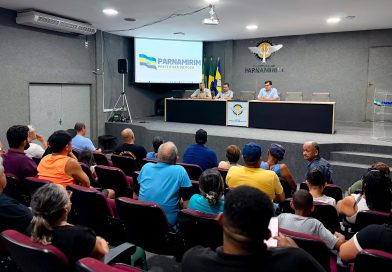 Gestão Nilda realiza mais uma rodada de conversa com ambulantes para construção do projeto de requalificação do Centro Gestão Nilda realiza mais uma rodada de conversa com ambulantes para construção do projeto de requalificação do Centro