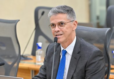 “Governo do PT maquia dados do IDEB para Fátima usar como marketing”, diz Coronel Azevedo “Governo do PT maquia dados do IDEB para Fátima usar como marketing”, diz Coronel Azevedo