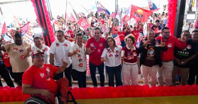 No aniversário, Samanda reúne centenas de evangélicos em encontro na Zona Norte de Natal No aniversário, Samanda reúne centenas de evangélicos em encontro na Zona Norte de Natal