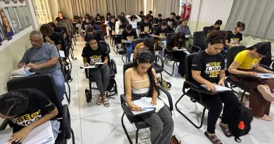 Primeiro Simulado do Projeto Se Liga Enem reúne estudantes em Parnamirim Primeiro Simulado do Projeto Se Liga Enem reúne estudantes em Parnamirim