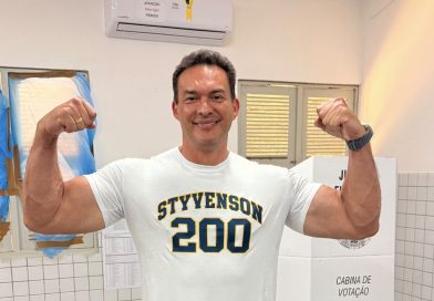 STYVENSON É REELEITO SENADOR COM A MAIOR VOTAÇÃO DA HISTÓRIA DO RN STYVENSON É REELEITO SENADOR COM A MAIOR VOTAÇÃO DA HISTÓRIA DO RN